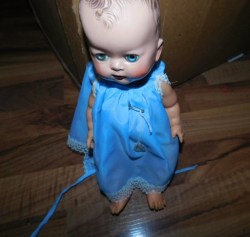 tiny tears blue 1100 b
